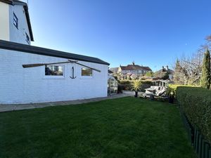 Photo 33- click for photo gallery